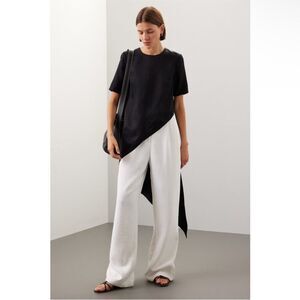 OBANDO COLLECTIVE | Black Short Sleeve Asymmetrical Top Women’s Size 4